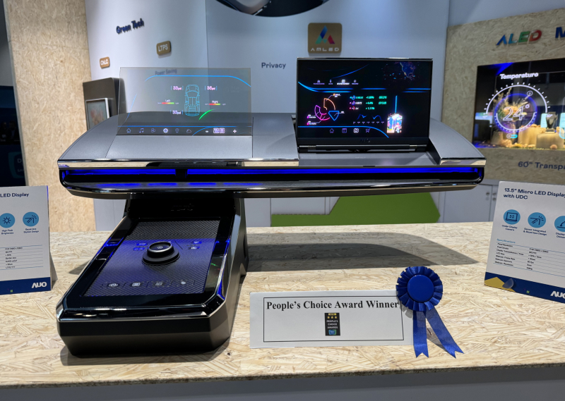 熊猫体育「中国」车用Micro LED Display HMI解决方案获&rdquo;最佳车用显示奖&rdquo;，以用户为中心开发，针对前座驾驶与乘客设计兼具娱乐与安全的高画质屏幕，包含车舱前座的Micro LED透明屏幕及全球首款内建镜头的智慧Micro LED显示器