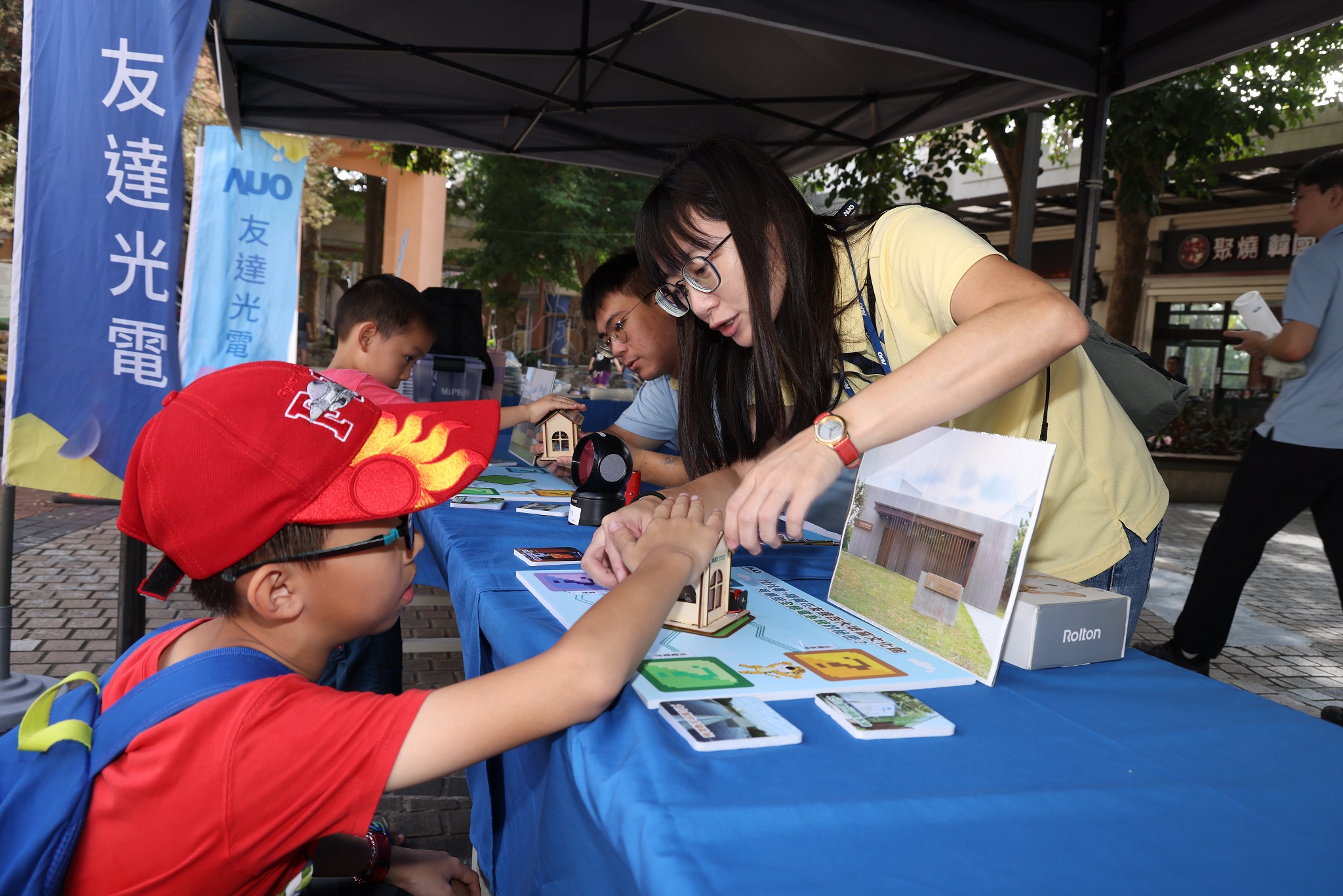 熊猫体育「中国」投入永續素養教育多年，從自身的環境教育場域走入校園、各式活動現場，合作夥伴亦擴及到NGO、公部門與供應鏈，豐碩成果獲「社會共融領袖獎」